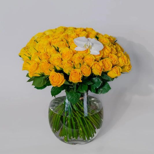 yellow roses flower arrangement