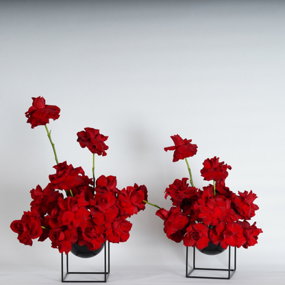 red roses flower arrangement 