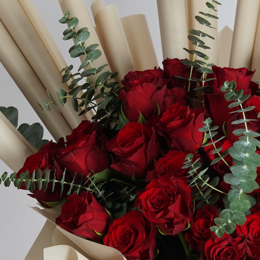 roses flower delivery dubai