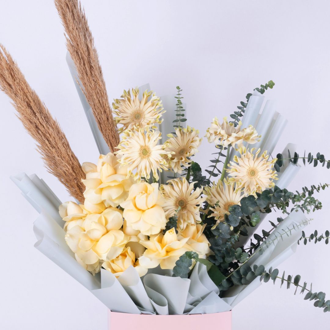 Wonderful in Cream Roses Flower Bouquet