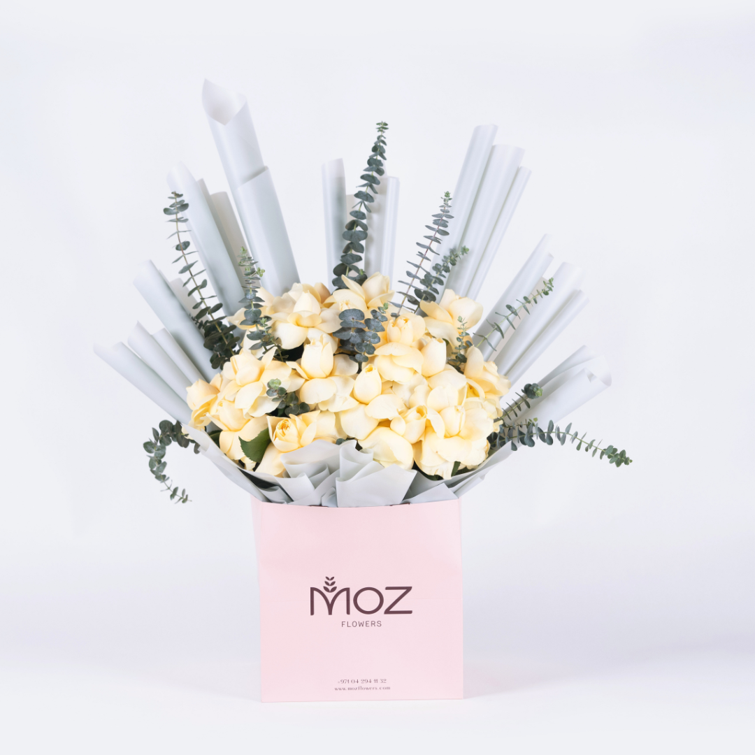 Eura | Cream Roses Flower Bouquet