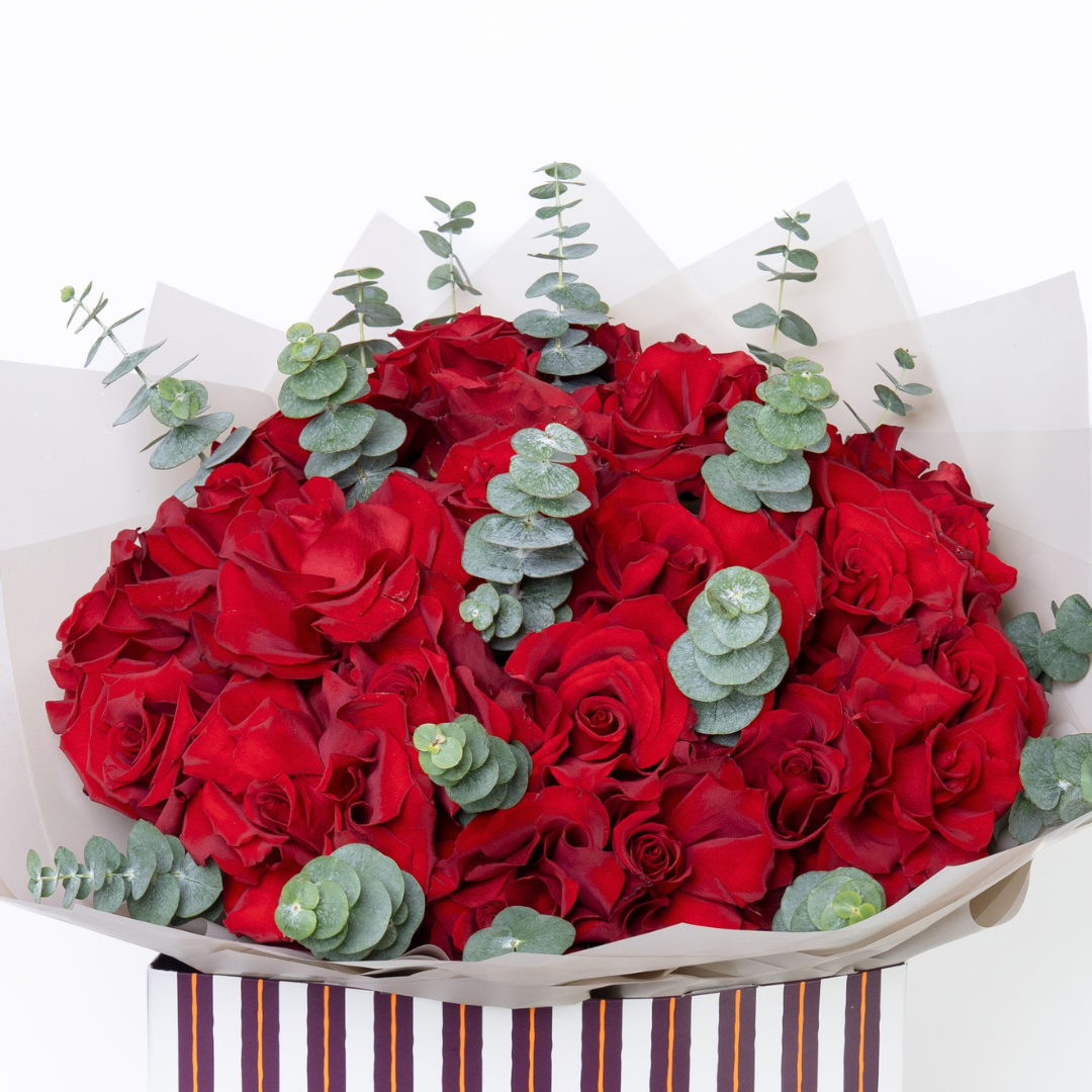 Classic Bloom Bouquet