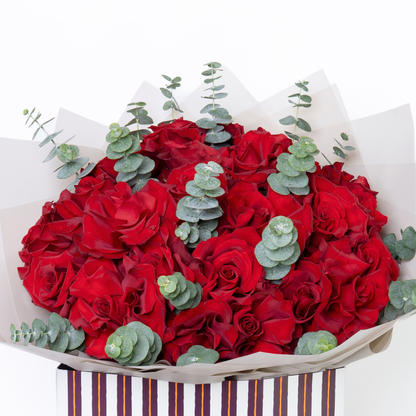 Classic Bloom Bouquet